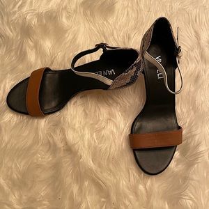 VANELi | Ankle-strap sandal